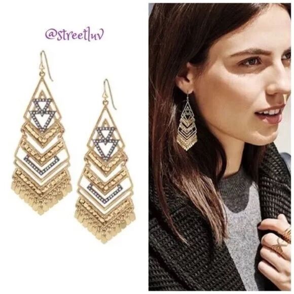stella & dot ~ horizon statement earrings ~ pave crystal gold chandeliers